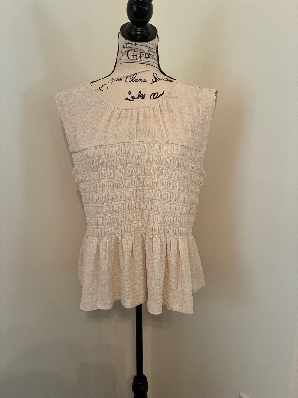 Evereve Cream Smocked Peplum Sleeveless Top